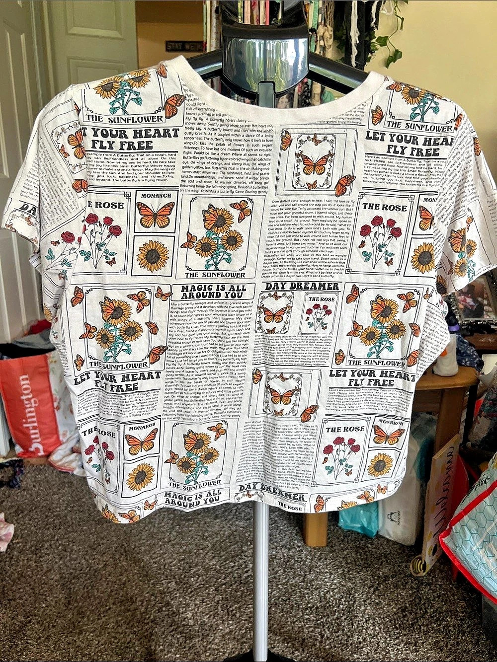 Floral Graphic Tee in White & Orange Size Large